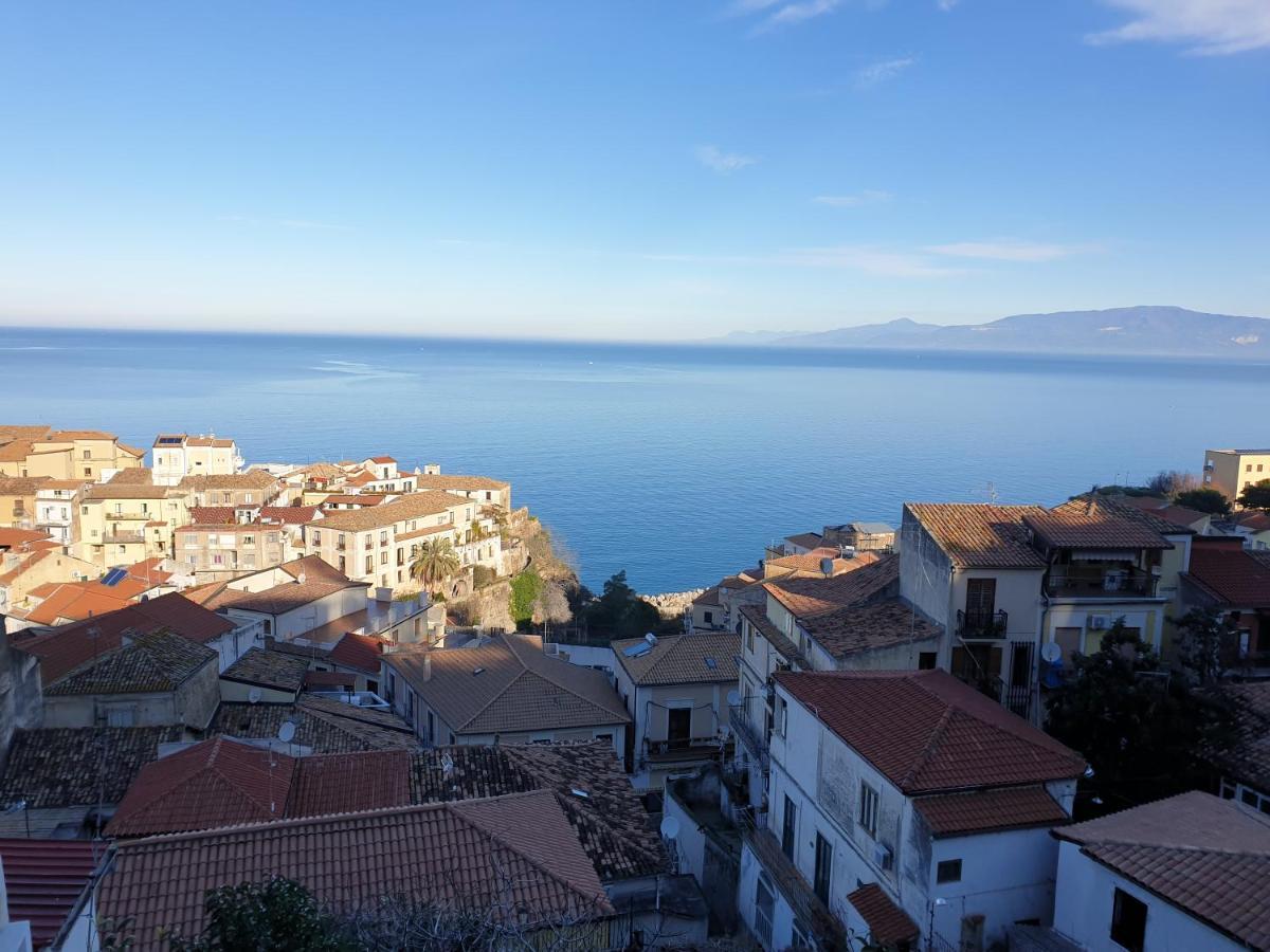2 Bed Apartment In The Historical Center Pizzo Pizzo  Esterno foto
