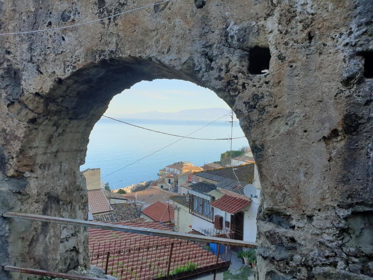 2 Bed Apartment In The Historical Center Pizzo Pizzo  Esterno foto